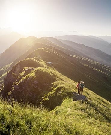 Wandern _ Hiking in Saalbach Hinterglemm 1200x800